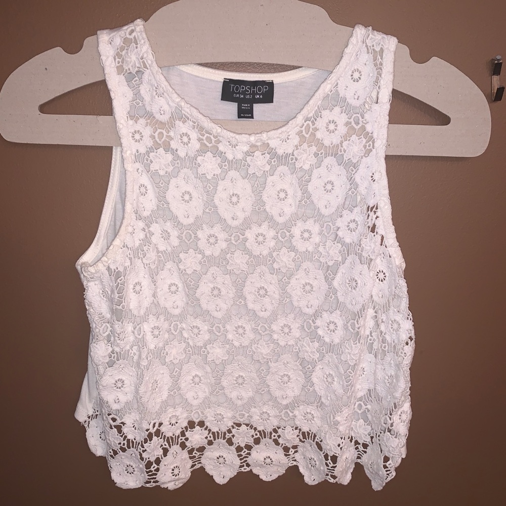 TOPSHOP Crop Top